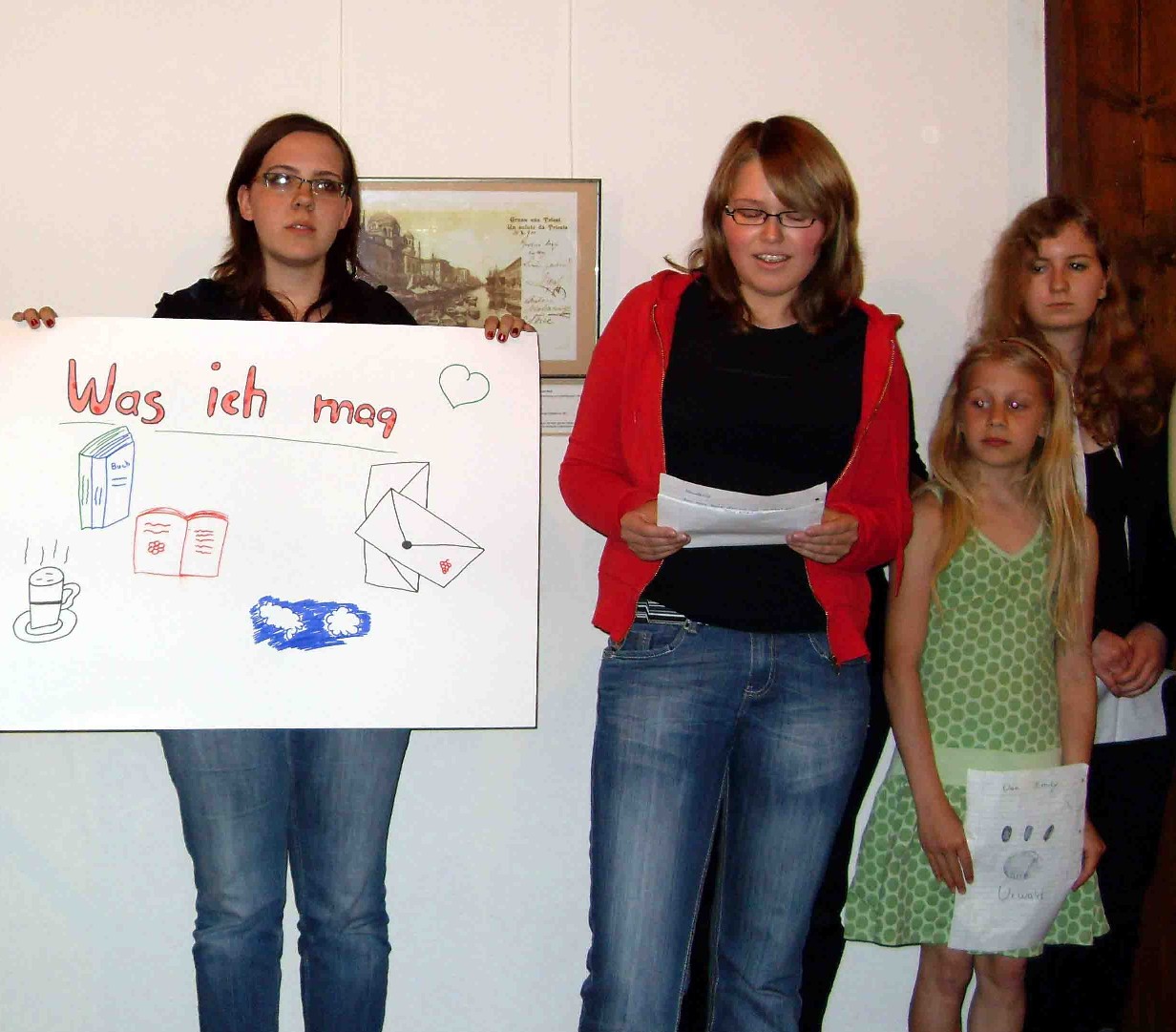 Jugendgruppe beim Auftritt, Werkstatt 2009